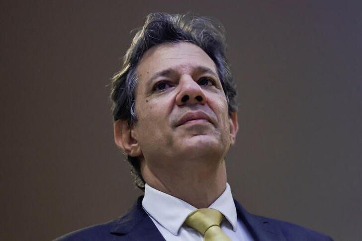 “Você não vai corrigir a inflação de 2024 aumentando juros”, diz Haddad