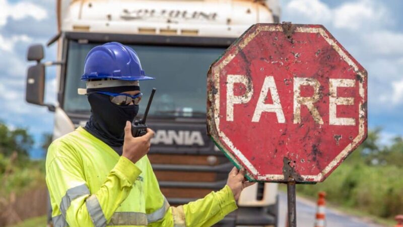 Aviso Importante aos Condutores de tráfego na BR-364 em Nobres será interditado para detonação de rocha nesta quarta (04)