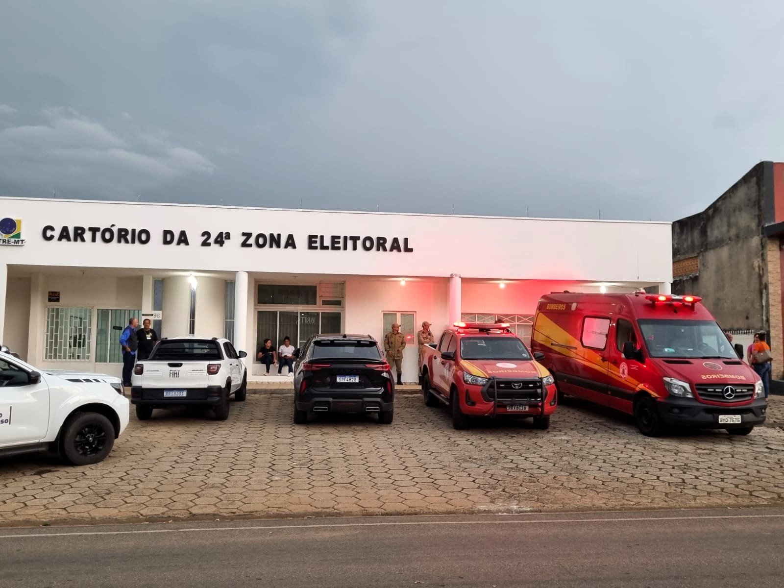 Corpo de Bombeiros atende ocorrências de mal súbito e incêndio em zonas eleitorais