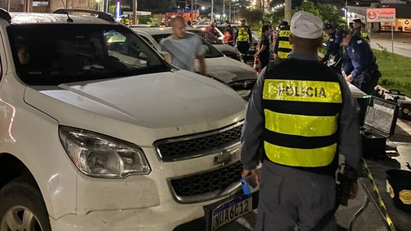 Operação Lei Seca termina com cinco motoristas presos por embriaguez em Cuiabá