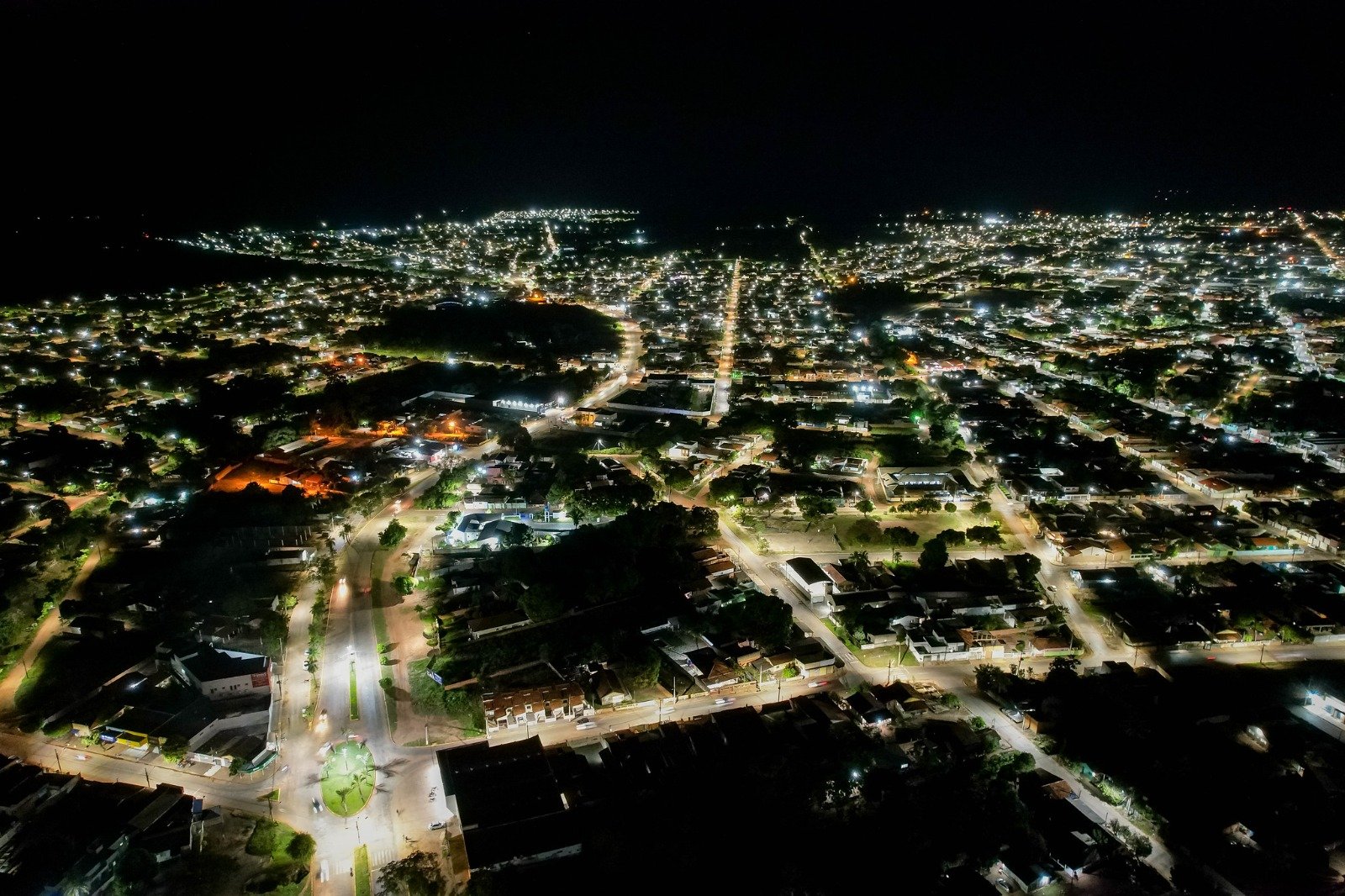 Programa MT Iluminado chega a 119 municípios com 100% de luminárias de LED