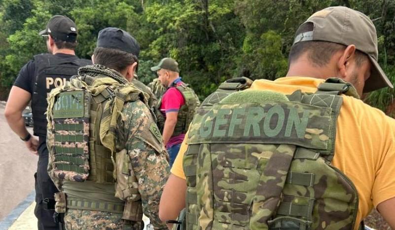 Gefron, Bope e Polícia Federal apreendem 420 quilos de cocaína em caminhão frigorífico